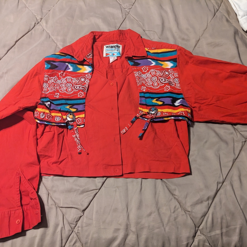 Wrangler Red Women's Jacket with Multicolor Accents